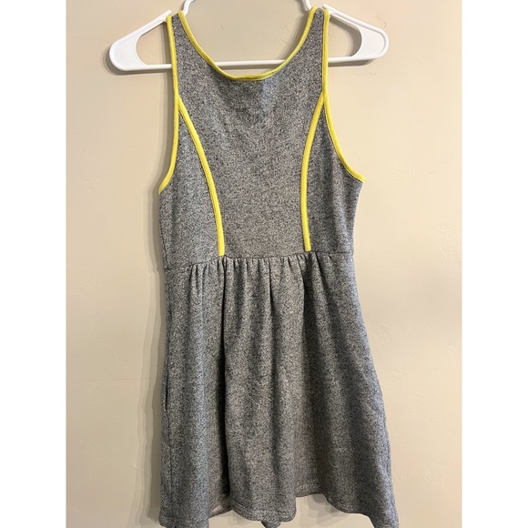 Kenzie Pieces Dress - Picture 2 of 3